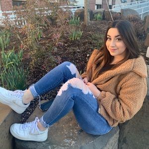 Meet your Posher, Bree